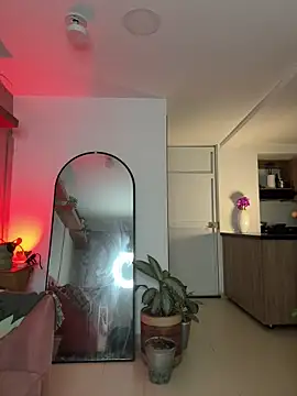 Snapshot of DakotaShelby chatting on November 8, 12:22 am DakotaShelby online show from November 8, 12:22 am