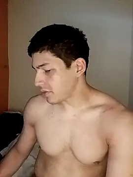 Snapshot of kinkyboyleo chatting on September 26, 10:03 pm kinkyboyleo online show from September 26, 10:03 pm