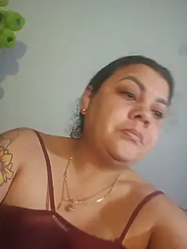 Snapshot of zandra_milf_ chatting on July 2, 11:38 am zandra milf online show from July 2, 11:38 am