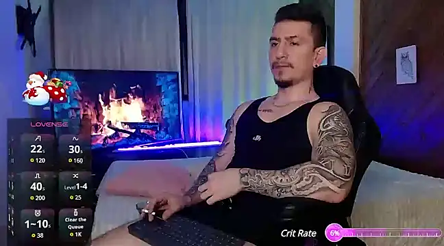 Snapshot of steventeylor chatting on December 25, 4:33 am steventeylor online show from December 25, 4:33 am
