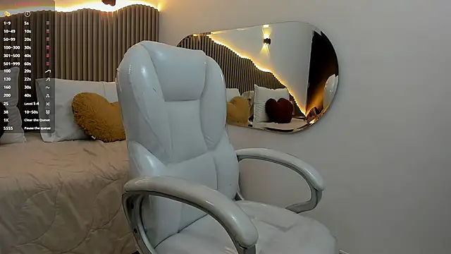 Mia brunette26 online show from March 9, 4:38 am