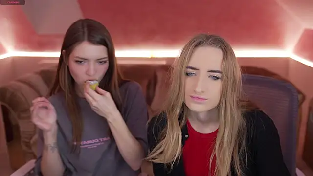 Michelle 054 online show from March 4, 11:51 am