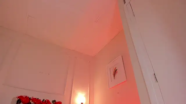 Snapshot of dani_skinny_ chatting on December 7, 11:40 am dani skinny online show from December 7, 11:40 am