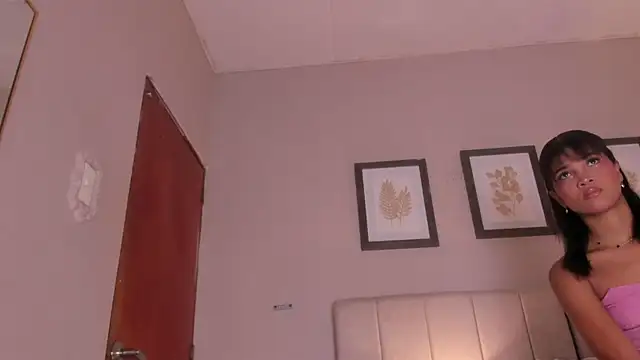 dani skinny  online show from May 20, 11:38 am