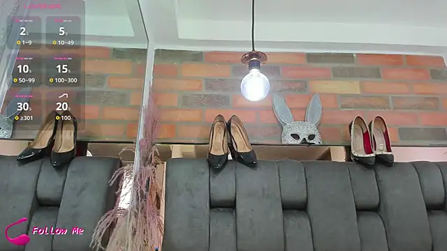 JESSYCORTES online show from October 30, 3:02 pm