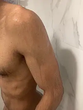 Lucascacaca online show from February 22, 10:18 am