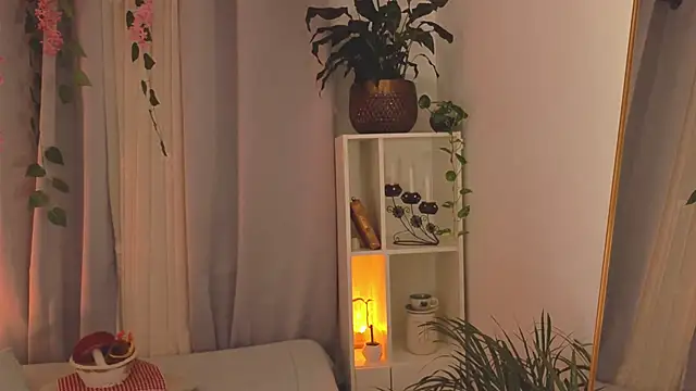 Tommyfoxboy online show from October 21, 1:28 am