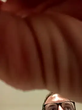 Snapshot of Porzz-6 chatting on September 19, 6:19 pm Porzz-6 online show from September 19, 6:19 pm