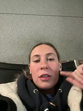 Snapshot of M1ssyk1ssy chatting on January 22, 3:07 pm M1ssyk1ssy online show from January 22, 3:07 pm