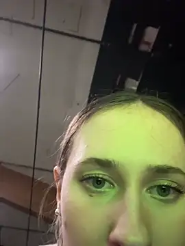 Snapshot of M1ssyk1ssy chatting on January 23, 1:51 am M1ssyk1ssy online show from January 23, 1:51 am