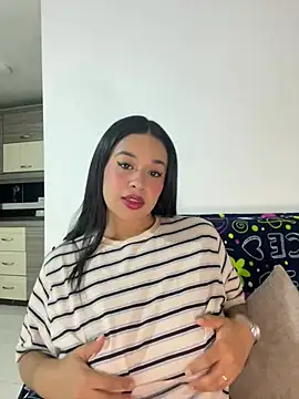 Aitana98  online show from June 21, 1:30 am