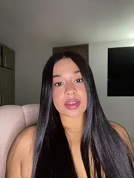 Snapshot of Aitana98_ chatting on August 6, 1:18 am Aitana98 online show from August 6, 1:18 am