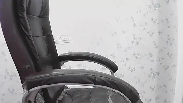 Snapshot of collage_hoty chatting on February 4, 7:03 am collage hoty online show from February 4, 7:03 am