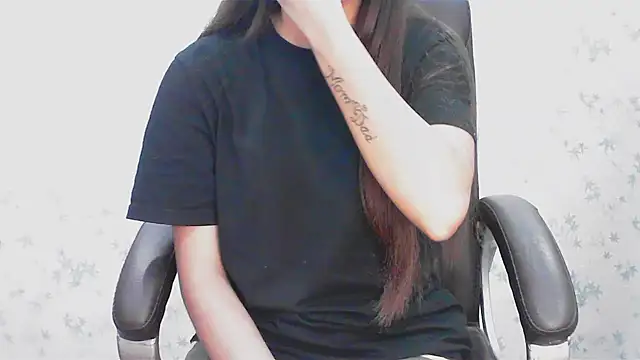 Snapshot of collage_hoty chatting on February 13, 2:29 am collage hoty online show from February 13, 2:29 am