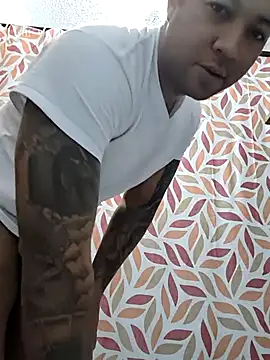 Morenocosta12 online show from February 9, 2:10 pm