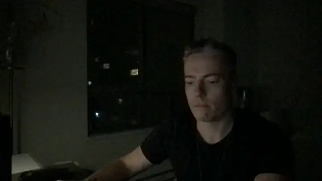 Snapshot of Gingerbushguy chatting on March 15, 10:03 am Gingerbushguy online show from March 15, 10:03 am