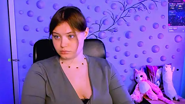 nikole kitt online show from February 13, 7:54 pm