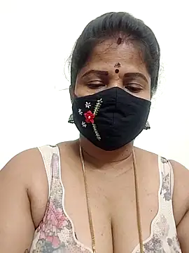 Snapshot of gaurika18 chatting on April 29, 8:04 pm gaurika18 online show from April 29, 8:04 pm