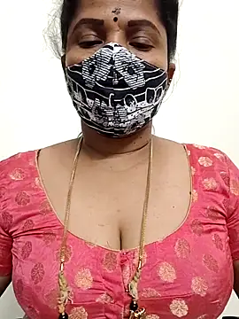Snapshot of gaurika18 chatting on May 7, 6:02 pm gaurika18 online show from May 7, 6:02 pm