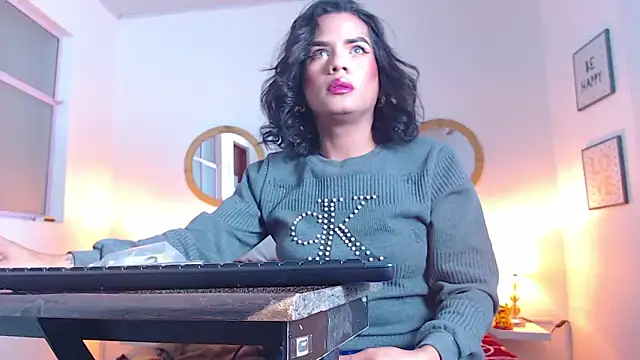 Snapshot of zoe_hecate_sexx chatting on February 2, 10:58 am zoe hecate sexx online show from February 2, 10:58 am