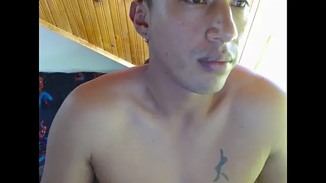 Snapshot of Davixx258 chatting on January 20, 5:37 pm Davixx258 online show from January 20, 5:37 pm