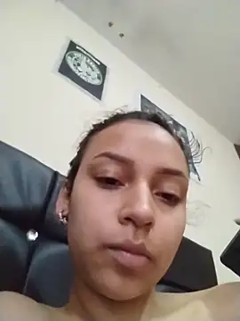 emma ambar online show from November 27, 5:59 pm