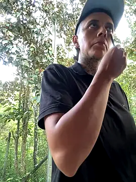  PhillipBrown online show from December 4, 9:13 pm