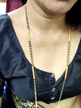 anuradha1432 online show from September 19, 9:54 am