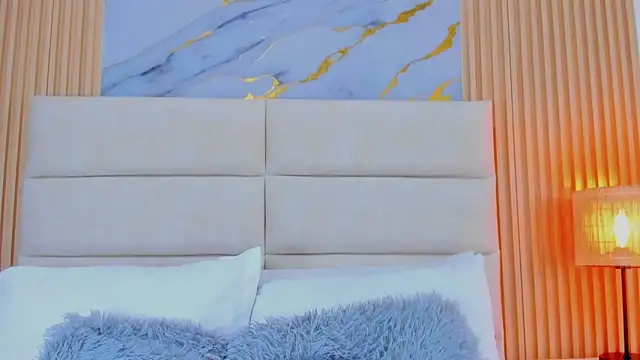 Mia Malkovaa  online show from April 14, 3:29 pm