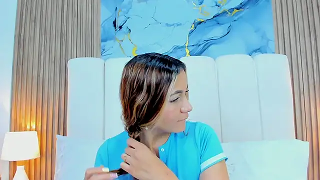 Snapshot of Mia_Malkovaa_ chatting on July 16, 1:50 pm Mia Malkovaa online show from July 16, 1:50 pm