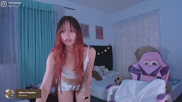 Snapshot of alice_guerin_ chatting on March 9, 12:31 am alice guerin online show from March 9, 12:31 am