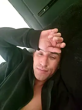 LargeDominoes online show from March 17, 3:26 pm