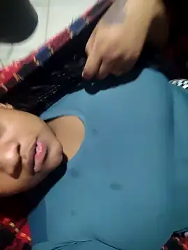 vic pretynhaa online show from April 6, 6:03 am