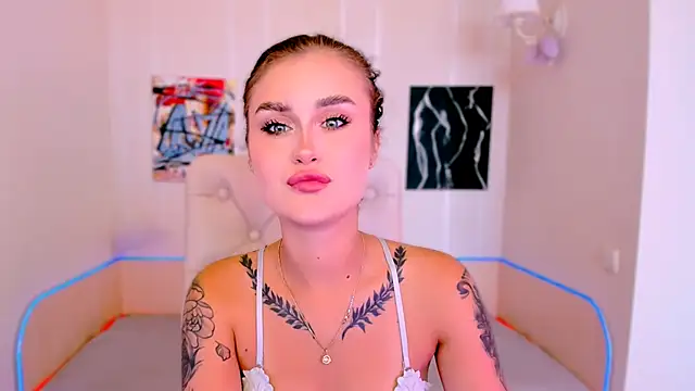 Snapshot of _Ravenaa chatting on September 22, 7:21 am Ravenaa online show from September 22, 7:21 am