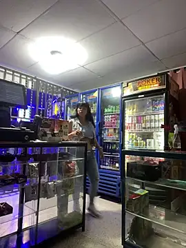 Hot beauty   online show from March 19, 2:15 am