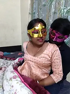 Snapshot of bihariguy chatting on January 2, 4:56 pm bihariguy online show from January 2, 4:56 pm