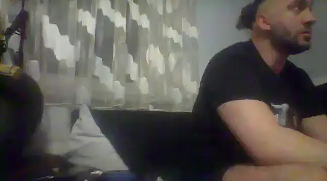 Snapshot of NewyorkDimi chatting on January 9, 1:39 am NewyorkDimi online show from January 9, 1:39 am