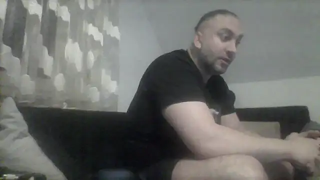 Snapshot of NewyorkDimi chatting on January 11, 4:27 am NewyorkDimi online show from January 11, 4:27 am
