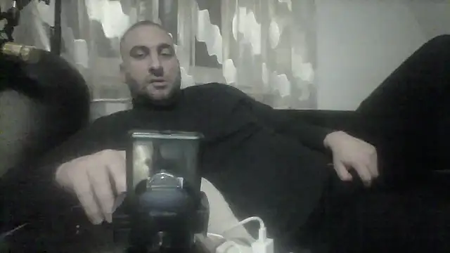 Snapshot of NewyorkDimi chatting on January 15, 5:50 am NewyorkDimi online show from January 15, 5:50 am