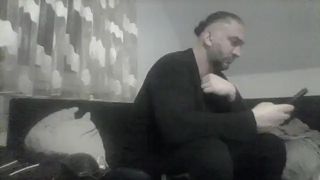 Snapshot of NewyorkDimi chatting on February 16, 4:20 am NewyorkDimi online show from February 16, 4:20 am