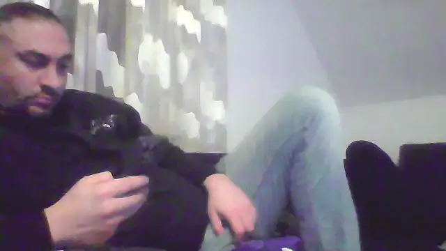 Snapshot of NewyorkDimi chatting on February 24, 3:12 am NewyorkDimi online show from February 24, 3:12 am