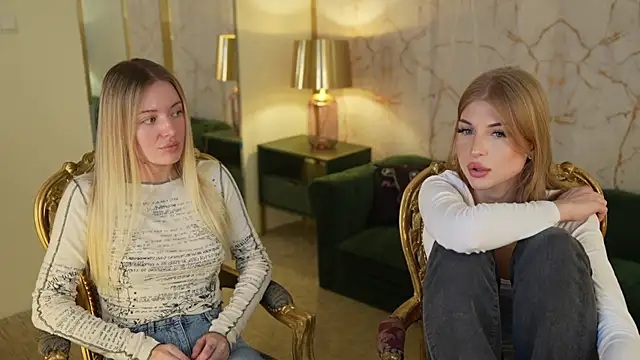 Snapshot of Stacy054 chatting on October 8, 10:57 am Stacy054 online show from October 8, 10:57 am