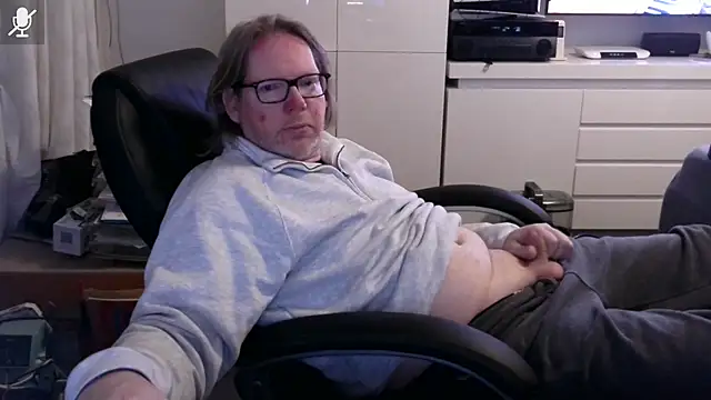 VSteph online show from March 22, 11:08 pm