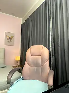Snapshot of liss_black chatting on September 26, 3:54 am liss black online show from September 26, 3:54 am