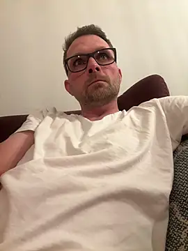 Snapshot of Perry_devot chatting on June 6, 8:24 pm Perry devot online show from June 6, 8:24 pm
