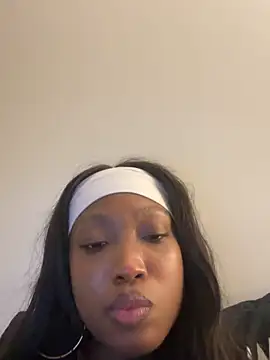  Lovely1 online show from November 12, 4:13 am