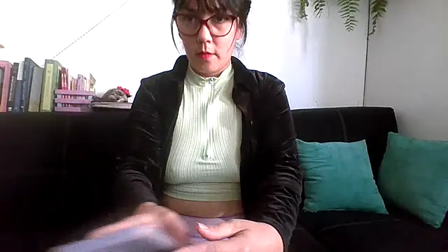 Tiramisu89 online show from February 3, 9:53 pm