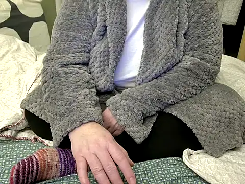 MarthaBriest online show from December 22, 3:03 am