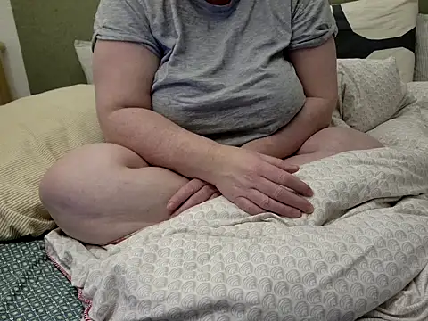 MarthaBriest online show from February 18, 2:29 am