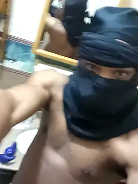 Snapshot of MaskOn_DOut chatting on October 17, 5:10 am MaskOn DOut online show from October 17, 5:10 am